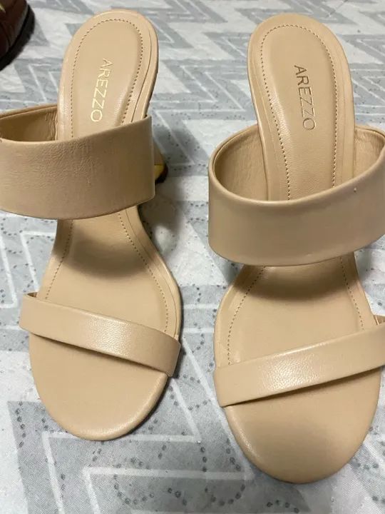 Sandália feminina bege - Foto 3
