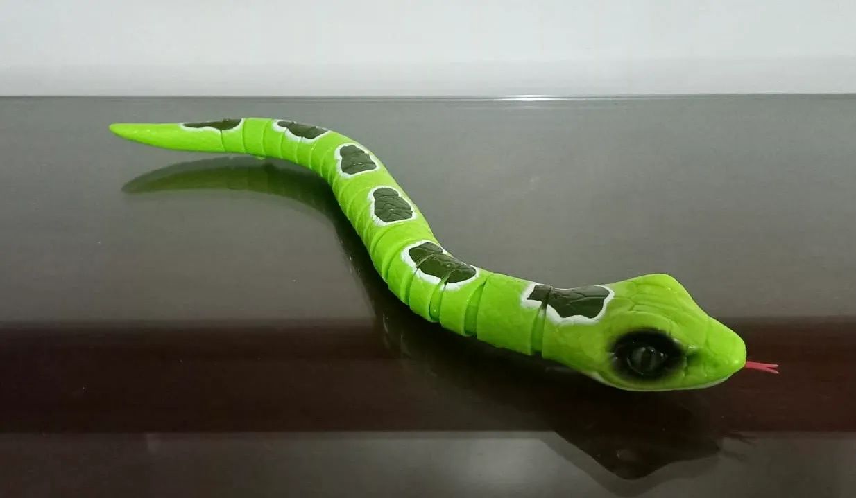 Robo Alive Cobra Verde 35 cm 