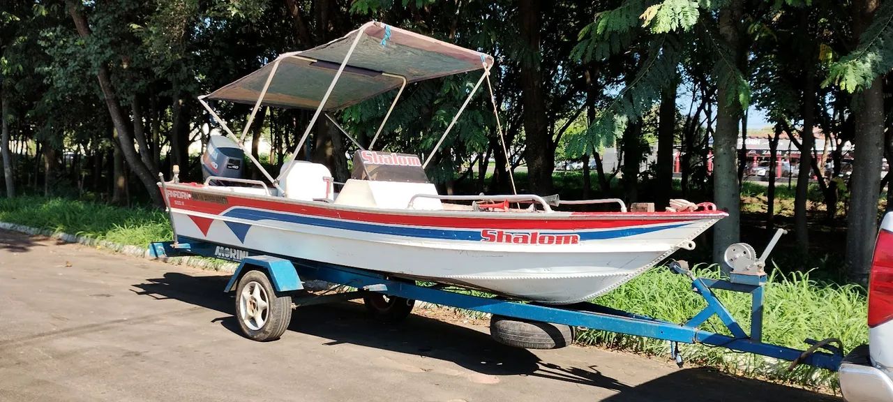 Lancha barco + 40hp Yamaha + carreta