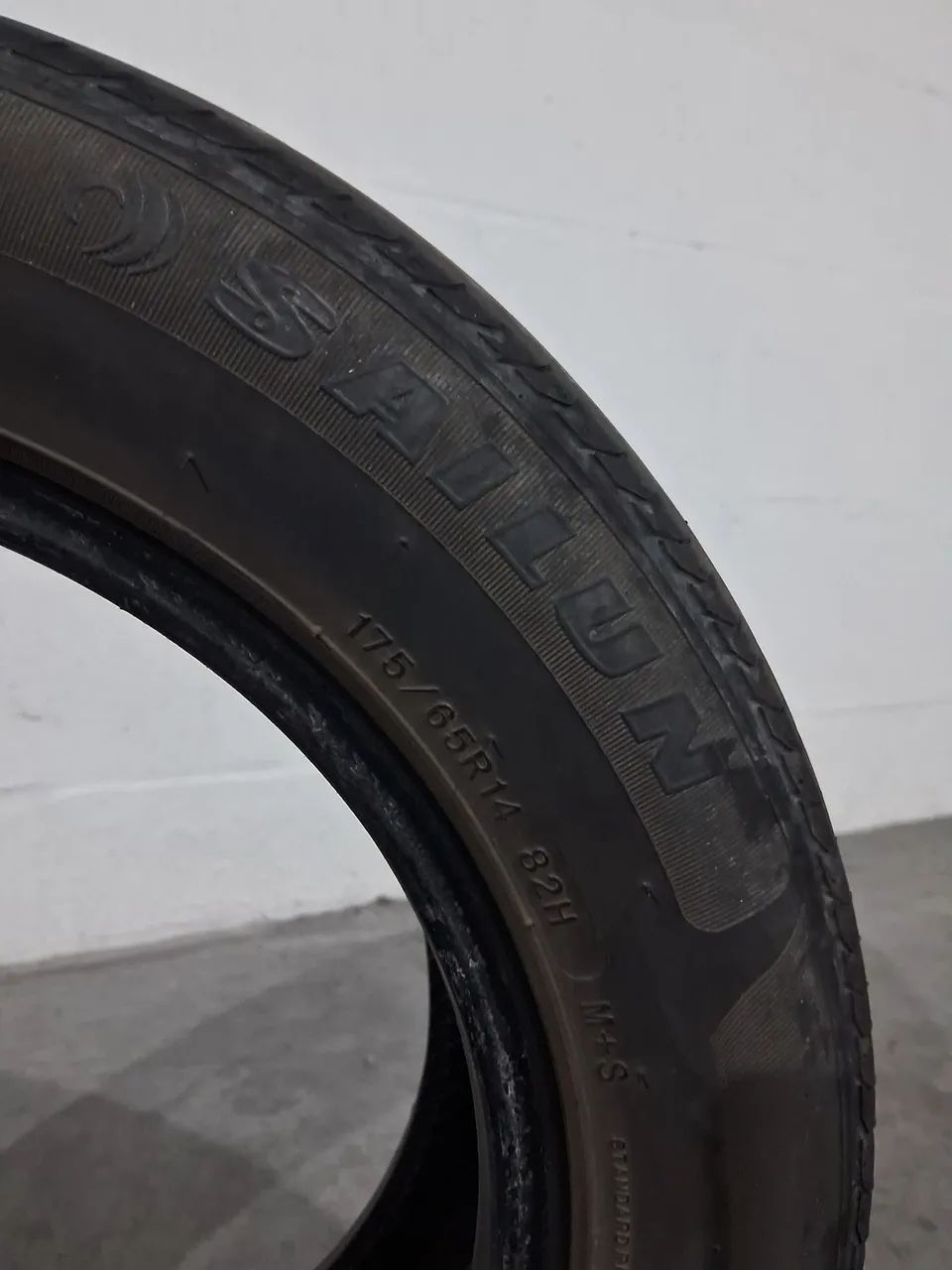 Pneu Remold Usado64739589976322120