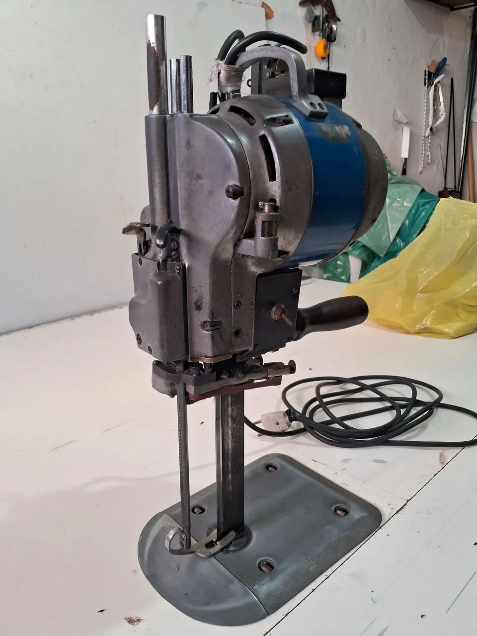 Máquina de cortar tecido industrial - Foto 2