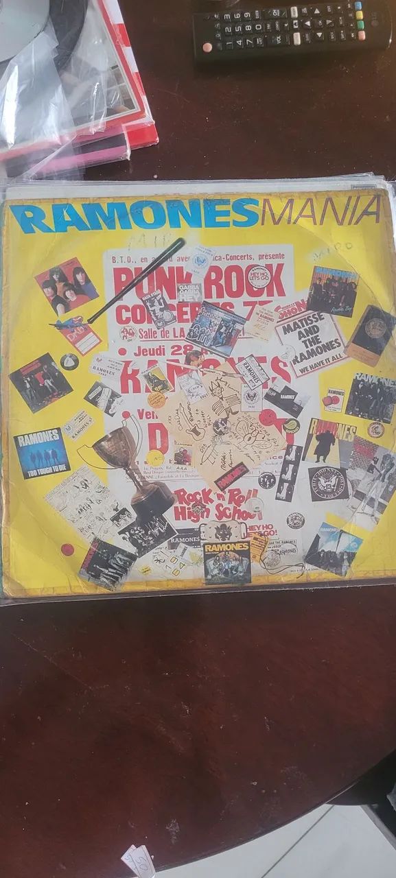 LP Vinil Duplo Ramones Mania - Disco de Vinil