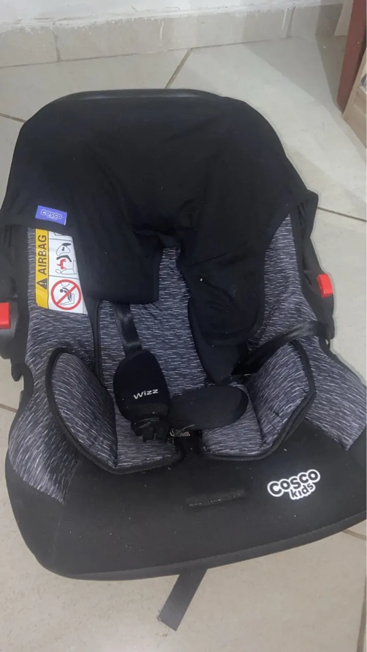 Bebê conforto novo