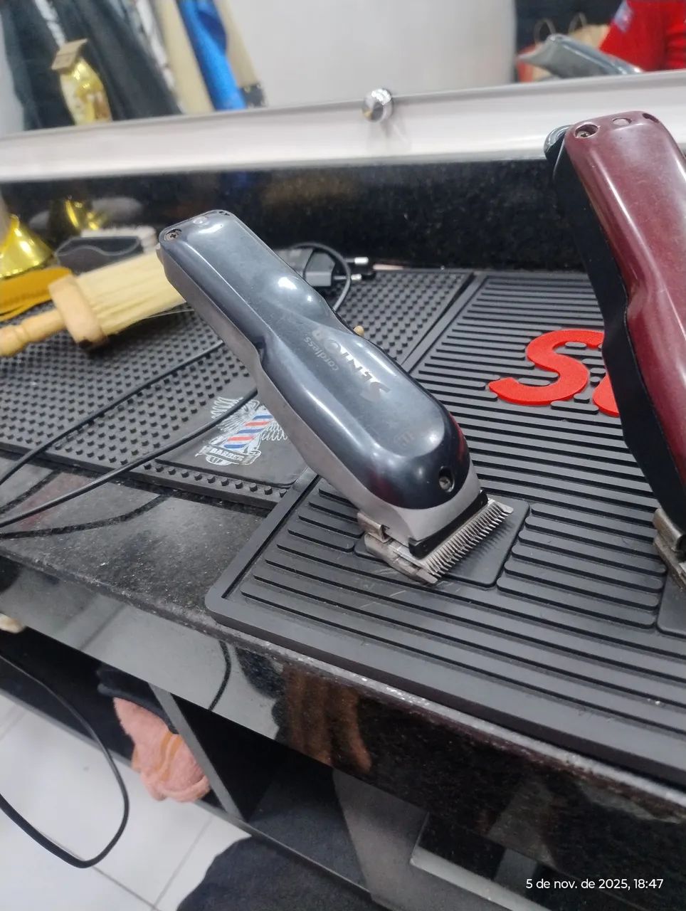 Mácna corta cabelo 64304969851138120