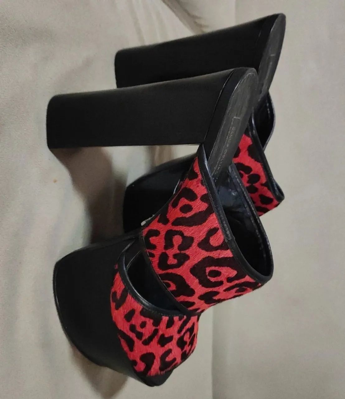 Sandálias plataforma salto alto - Ellus