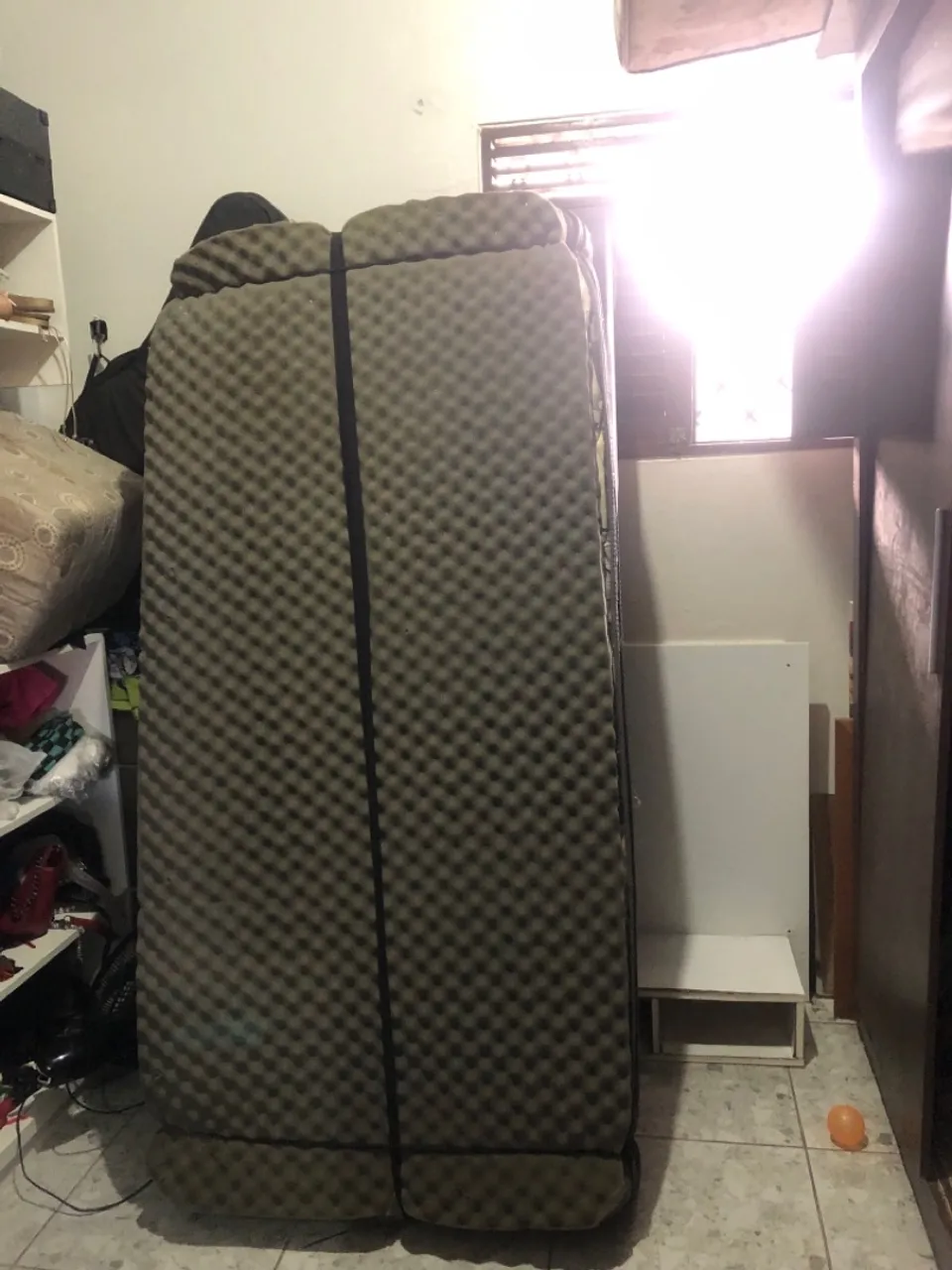 Cama box solteiro pra doação, retirada no Cristo