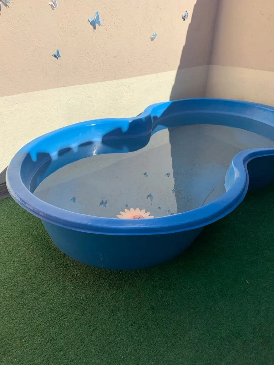 Vendo piscina de fibra 1,000 litros