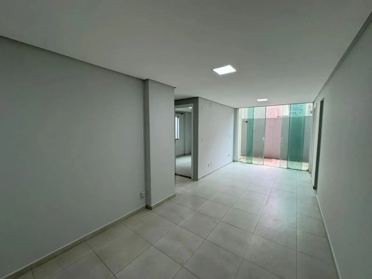 Apartamento para Locação em Itajaí, Praia Brava de Itajaí, 2 dormitórios, 1 suíte, 1 banhe