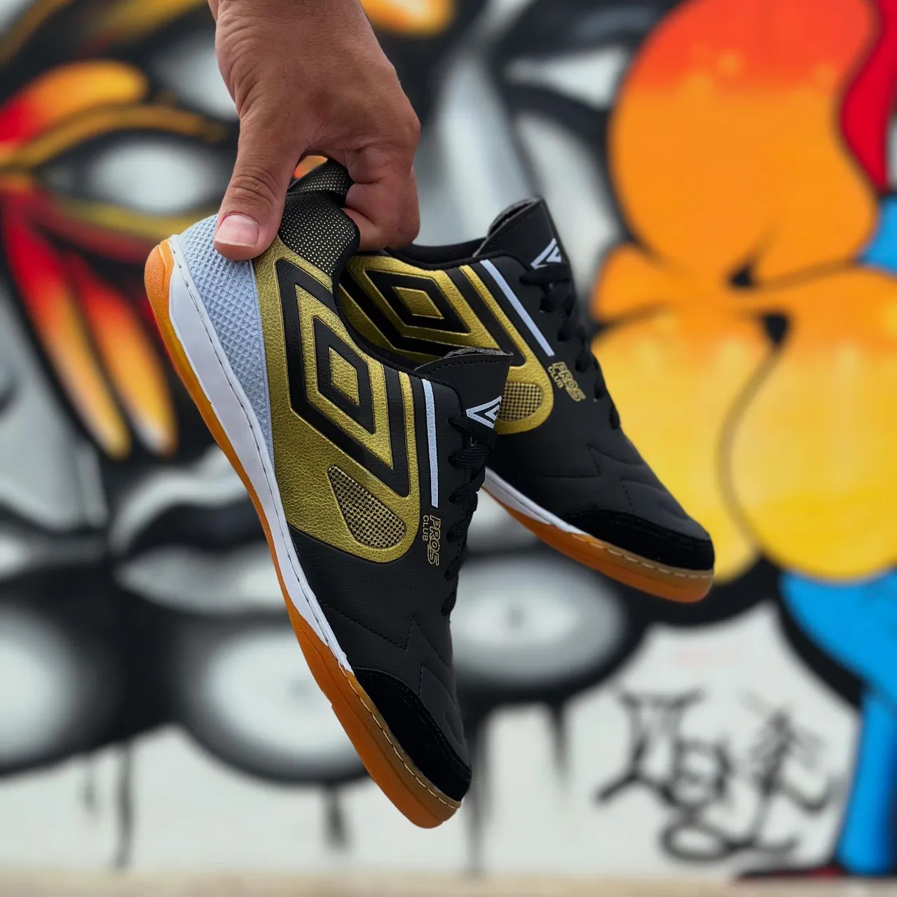 Tenis Futsal Umbro PROS CLUB - Novo!