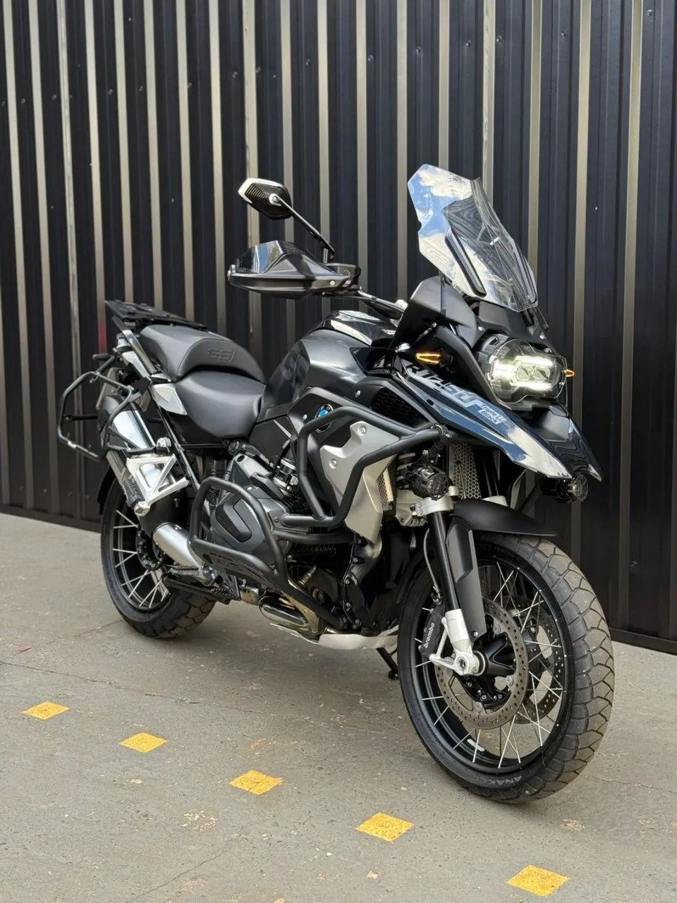 R 1250 GS PREMIUM TRIPLE BLACK PRETA 2023/2024 - Foto 2