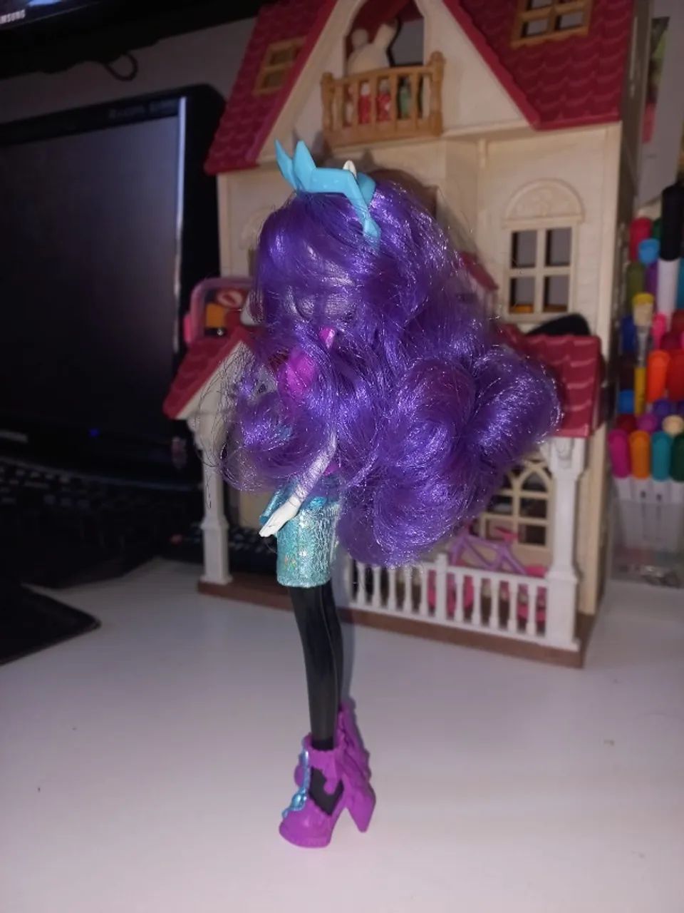 Boneca Equestria My Little Pony Rarity Raimbow Rocks 25cm | Hasbro Usado - Foto 2