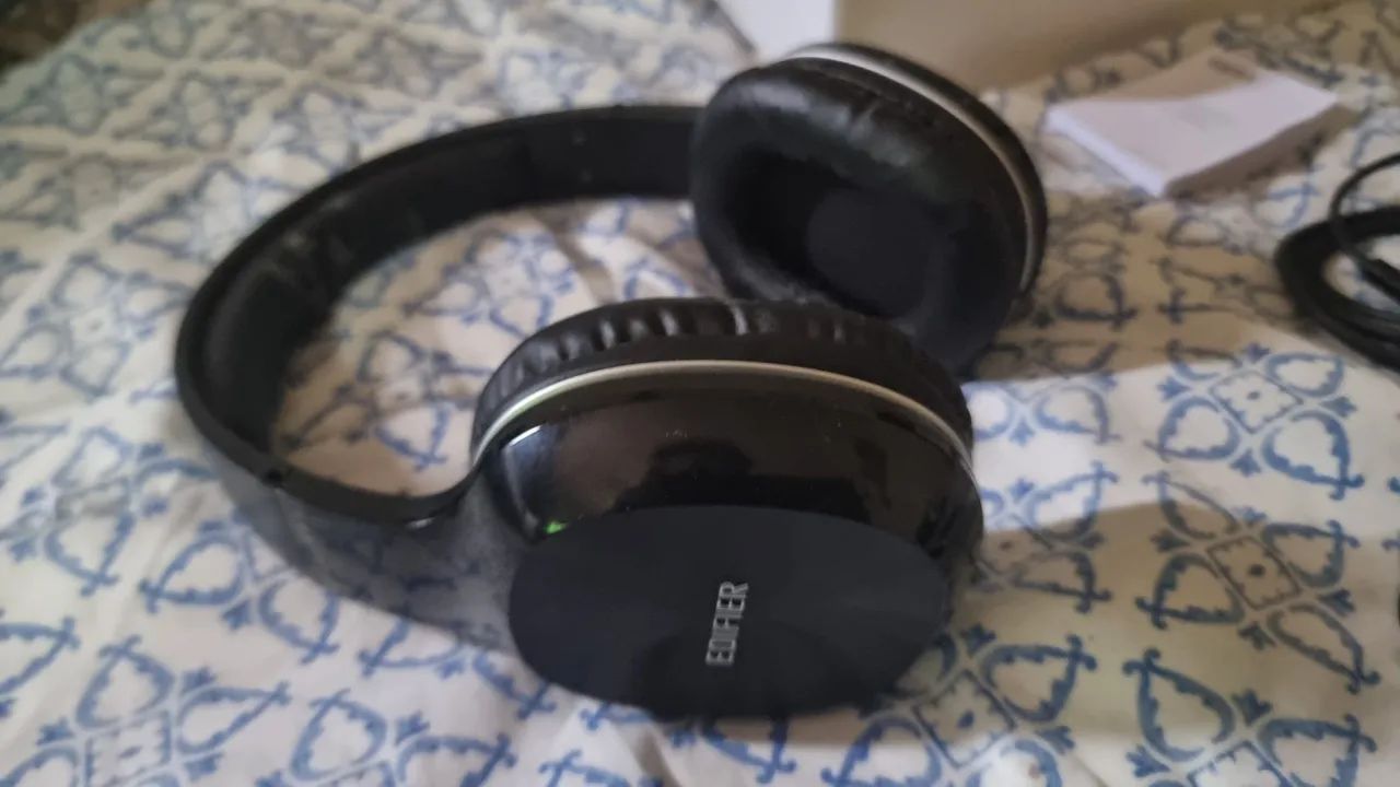 Fone De Ouvido Over-ear Sem Fio Edifier - Foto 2