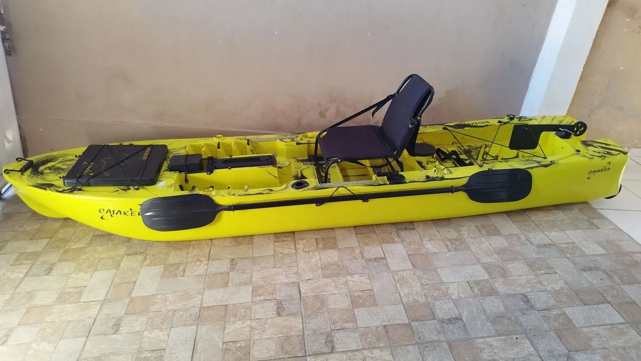 Caiaque dourado semi novo - Foto 2