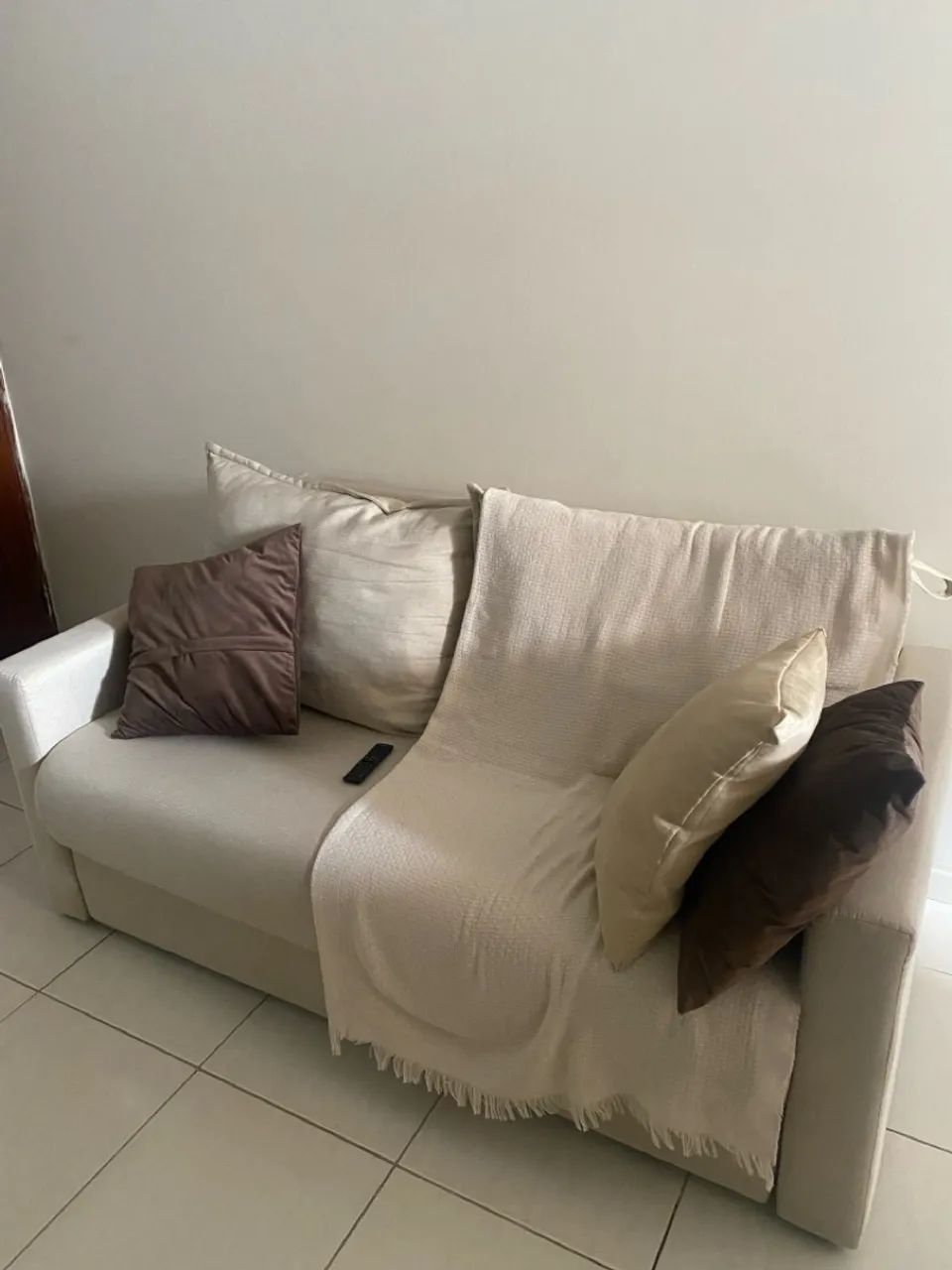Sofá Cama 2 lugares - menos de 1 ano de uso  - Foto 5