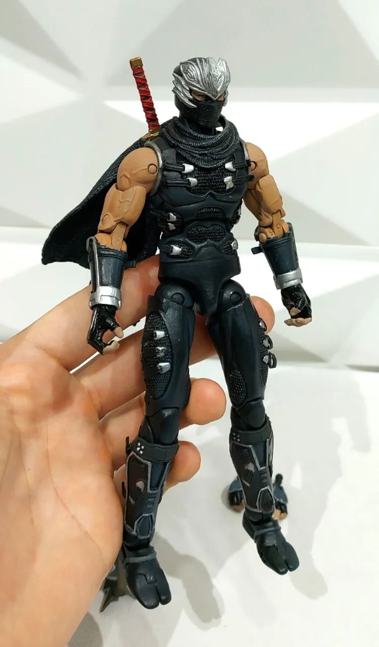 Jogo Ninja Gaiden Ryu Hayabusa Figure Neca Original Peças e