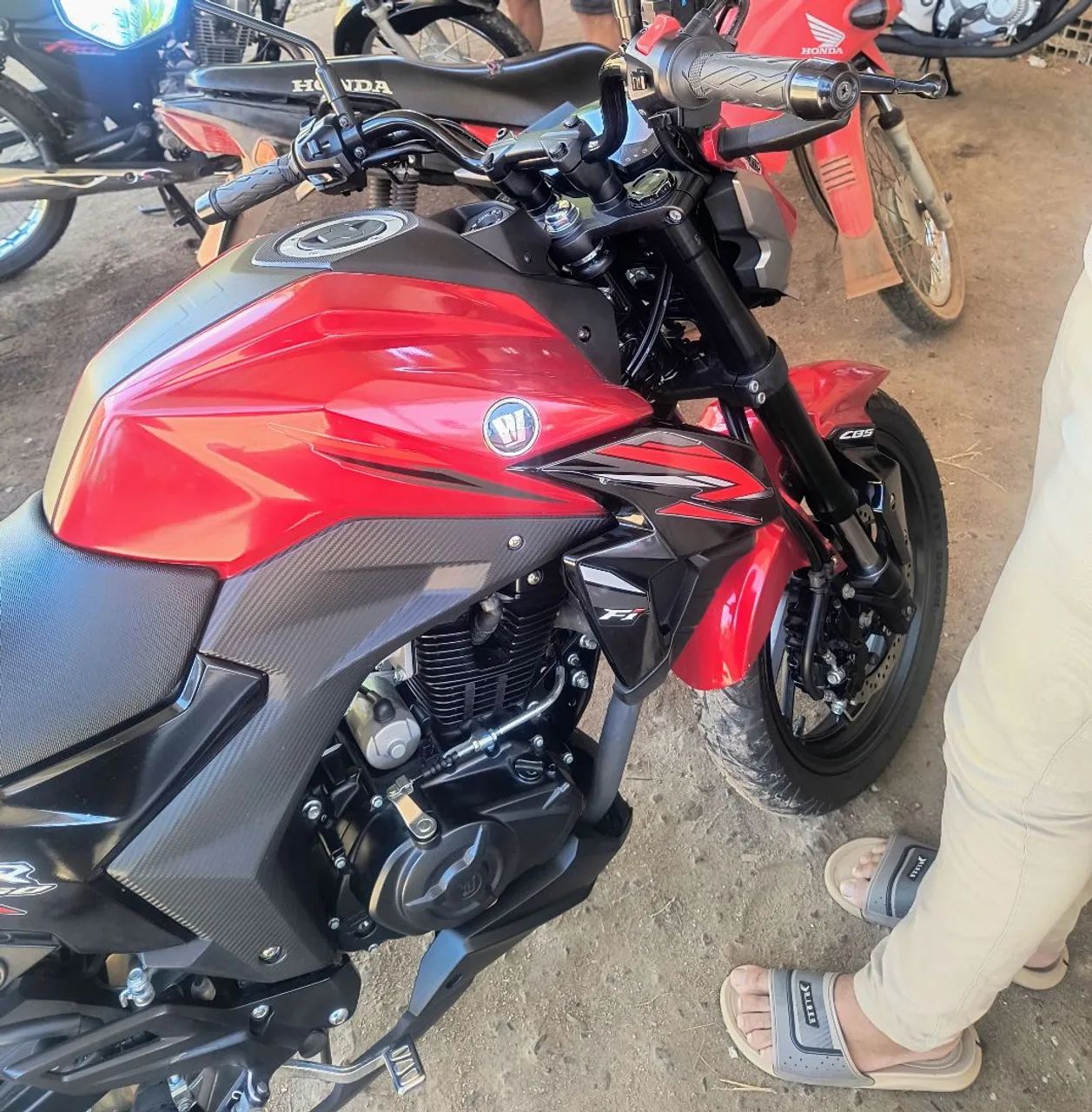 Dr 160 Modelo 24 com 2,670 kms, Vendo ou troco - Foto 2