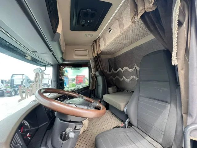 Caminhão Scania R 440 Teto Alto Branco 6x2 Susp. Ar 2018 - Foto 12