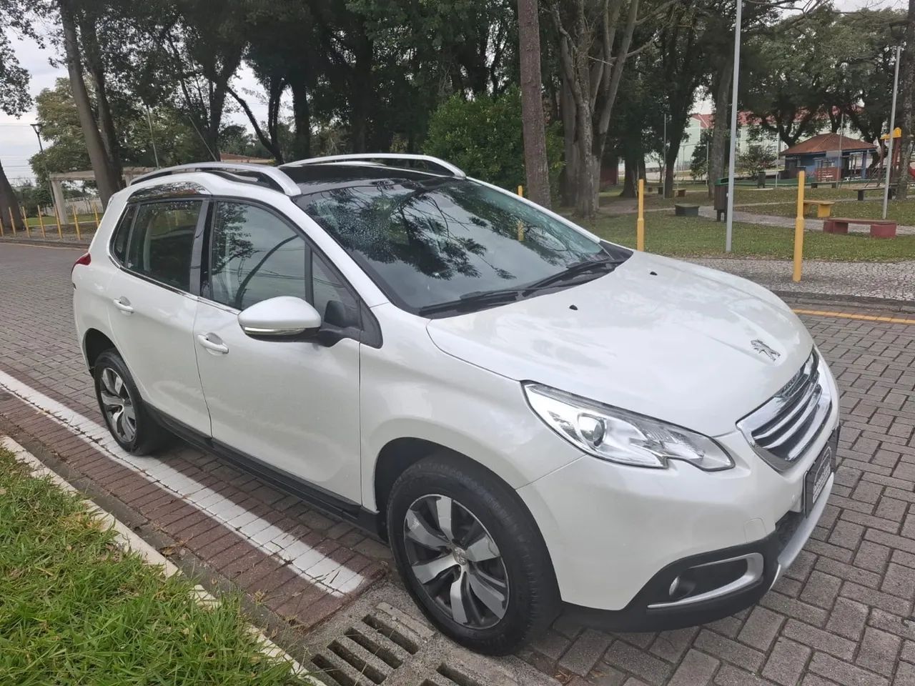 Peugeot grife 1.6 2017 automático  - Foto 5