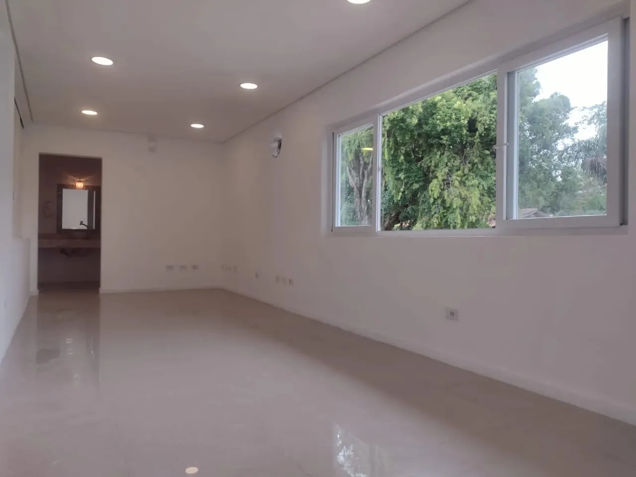 SANTA FELICIDADE Sala Comercial