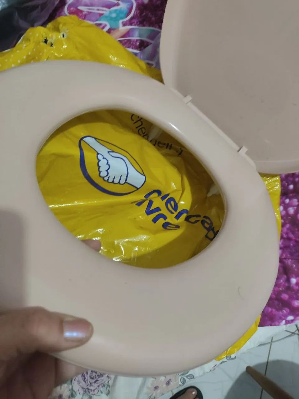 Assento sanitário oval astra rosa - Foto 2