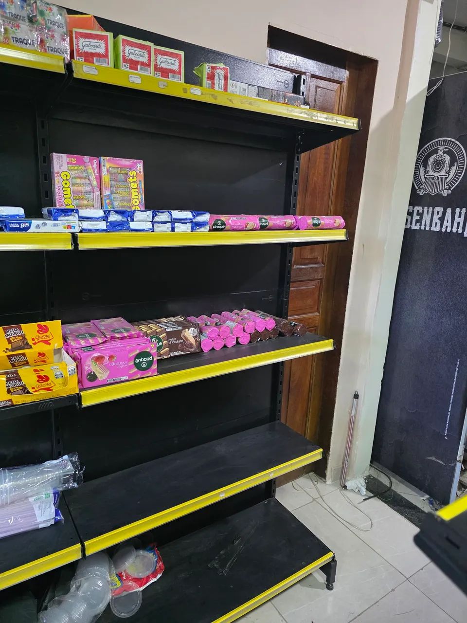 Gondulas para mercearia e mercados 