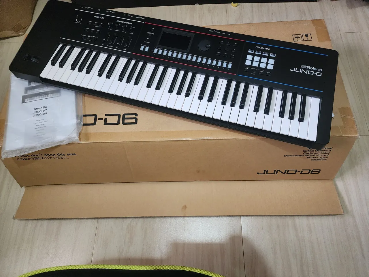 Roland Juno-D6 Teclado Sintetizador Digital