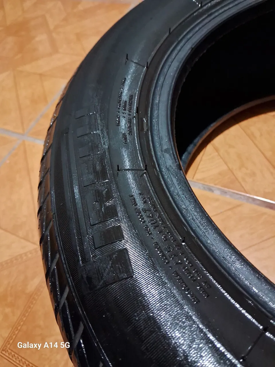 Pneu Pirelli 175/65 R14 82T