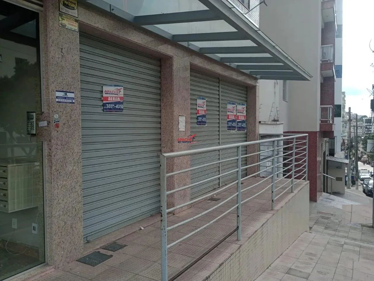 Loja com 03 salas para Locação no Centro de Viçosa MG.