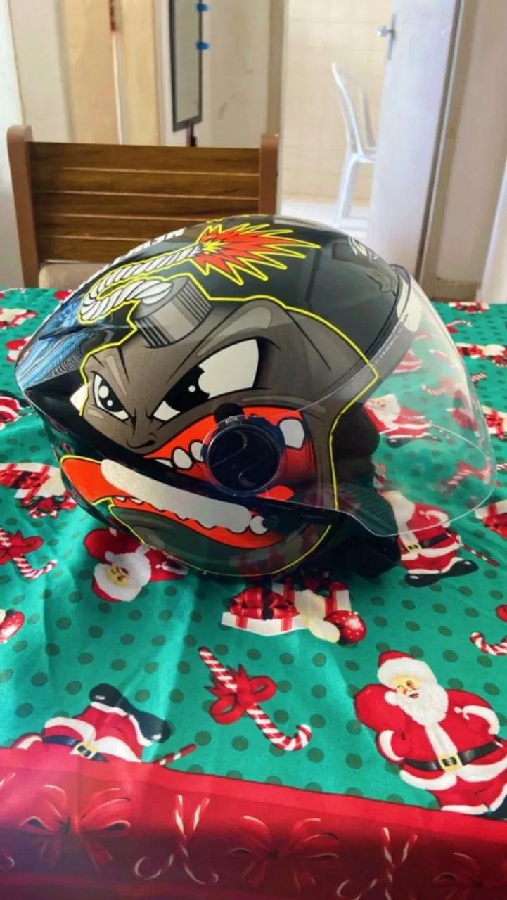 Capacete Moto - Design Divertido