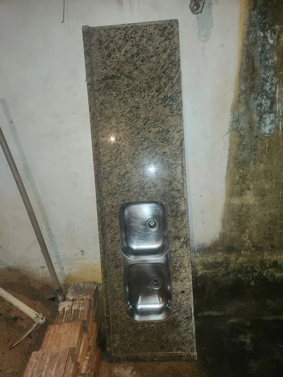 Pia com Bancada de Granito com Cuba Dupla - Foto 3