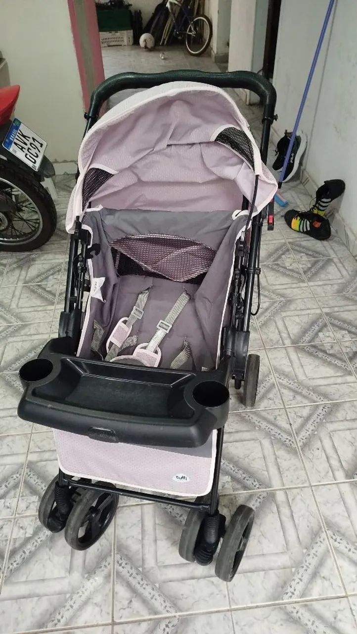 Carrinho de Bebê - Ótimo estado