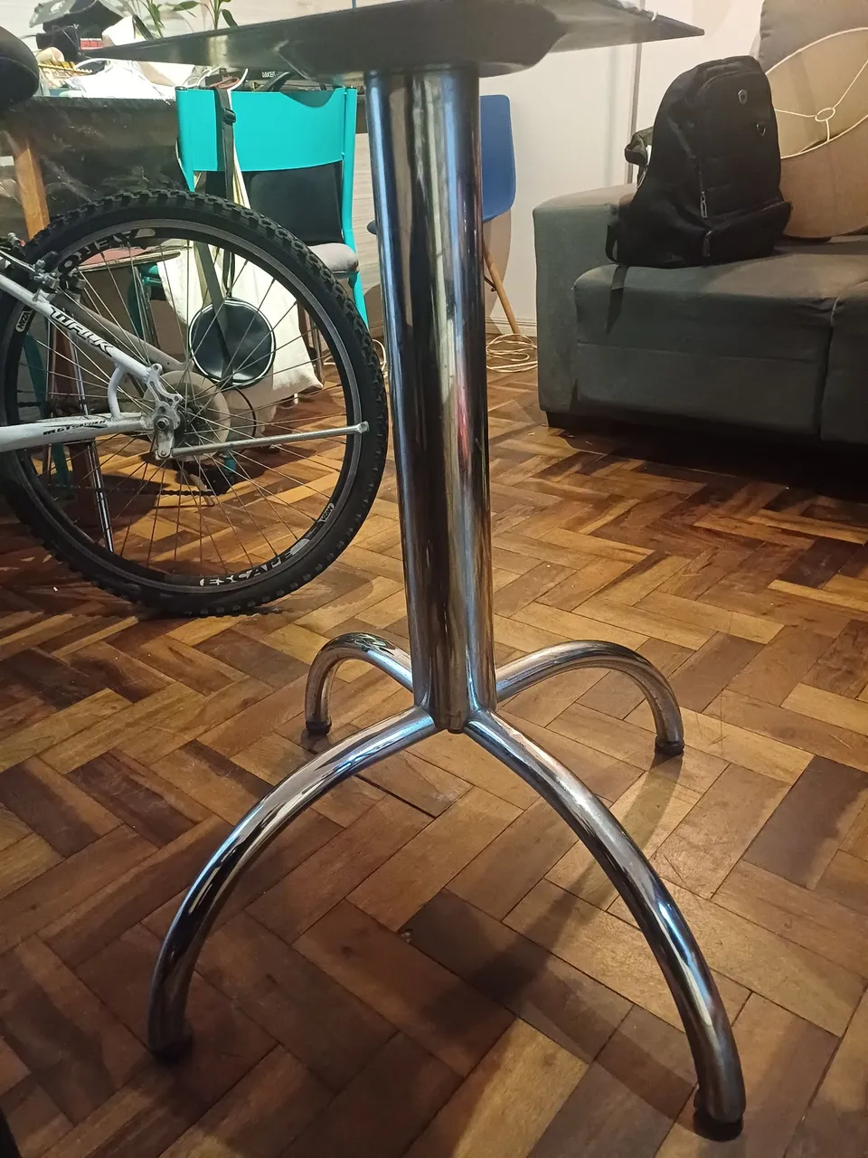 Pé de Mesa de Jantar em Aço Inox