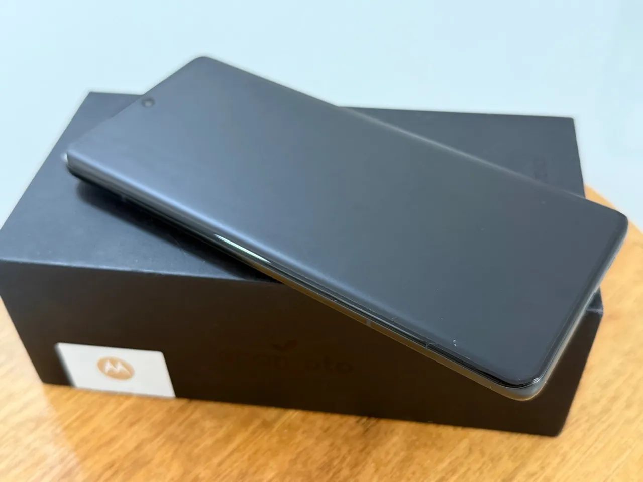 Moto Edge 50 ULTRA 512GB Couro Preto - Foto 5