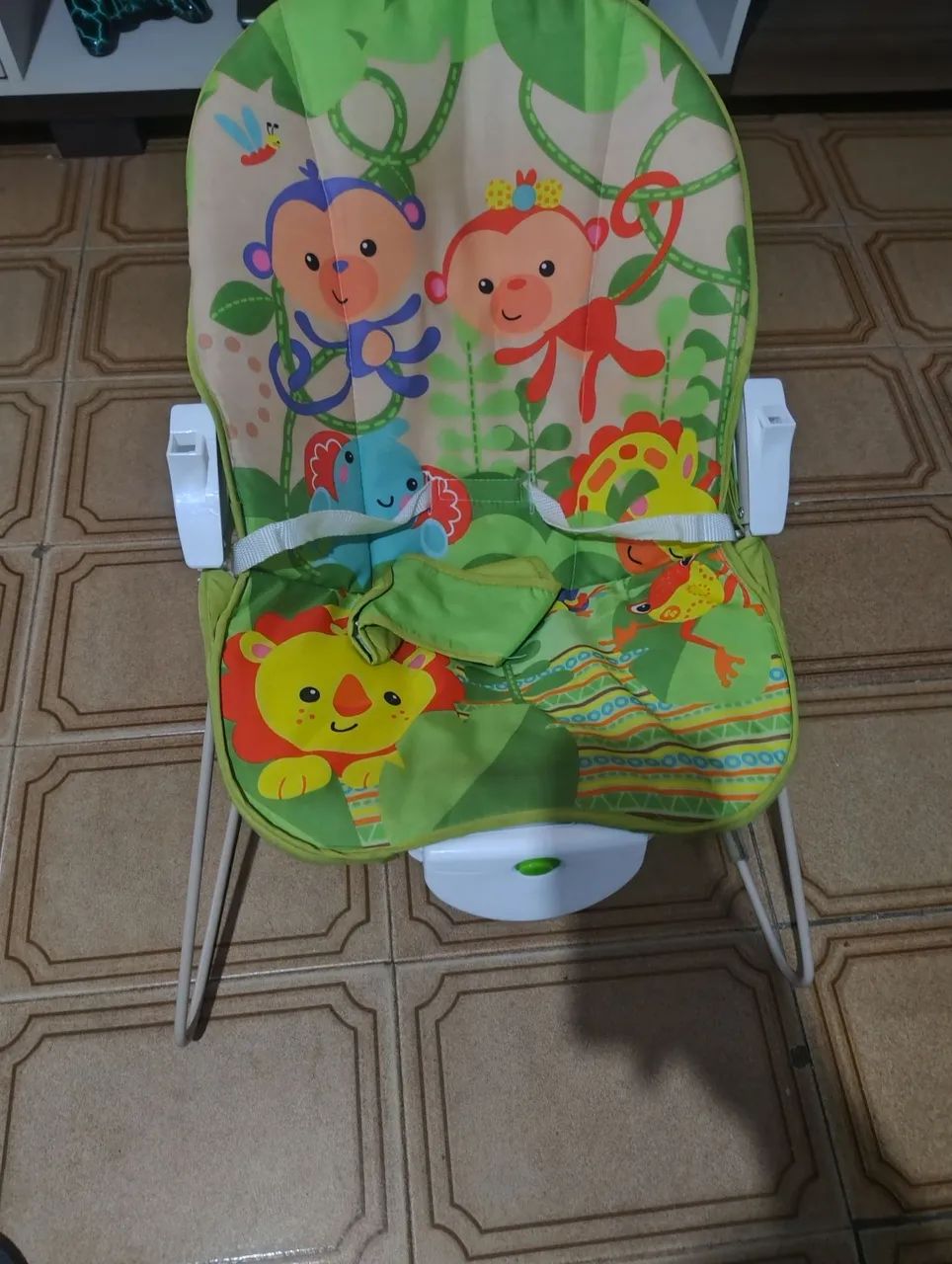 Cadeirinha de bebê vibratória  - Foto 2