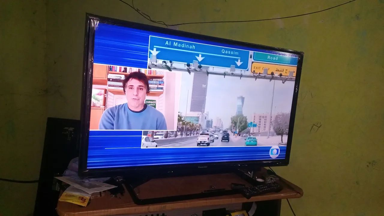 Smart tv Panasonic 40 polegadas  - Foto 2