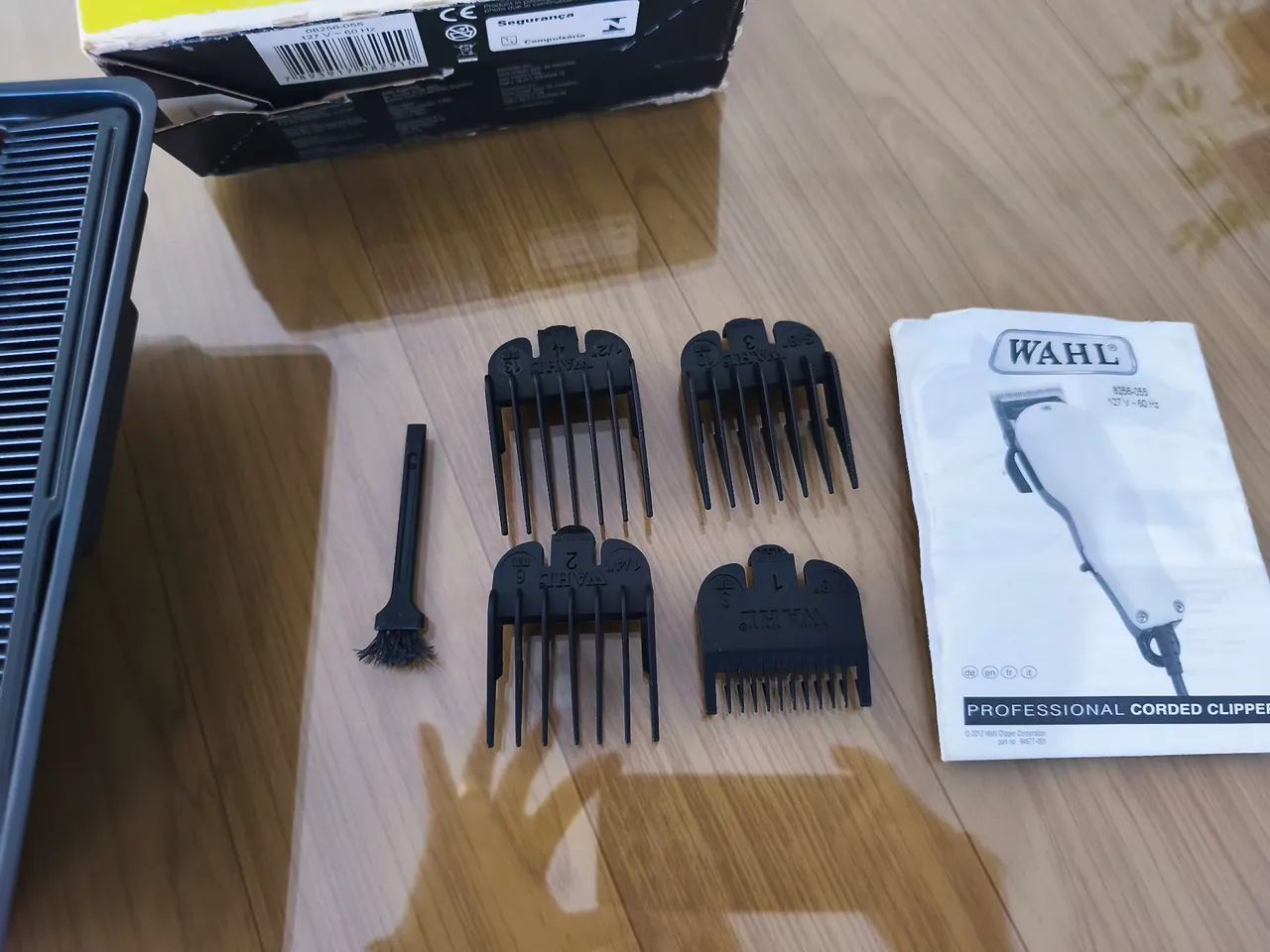 Desapego Máquina de cortar cabelo Wahl Pro Basic  - Foto 2