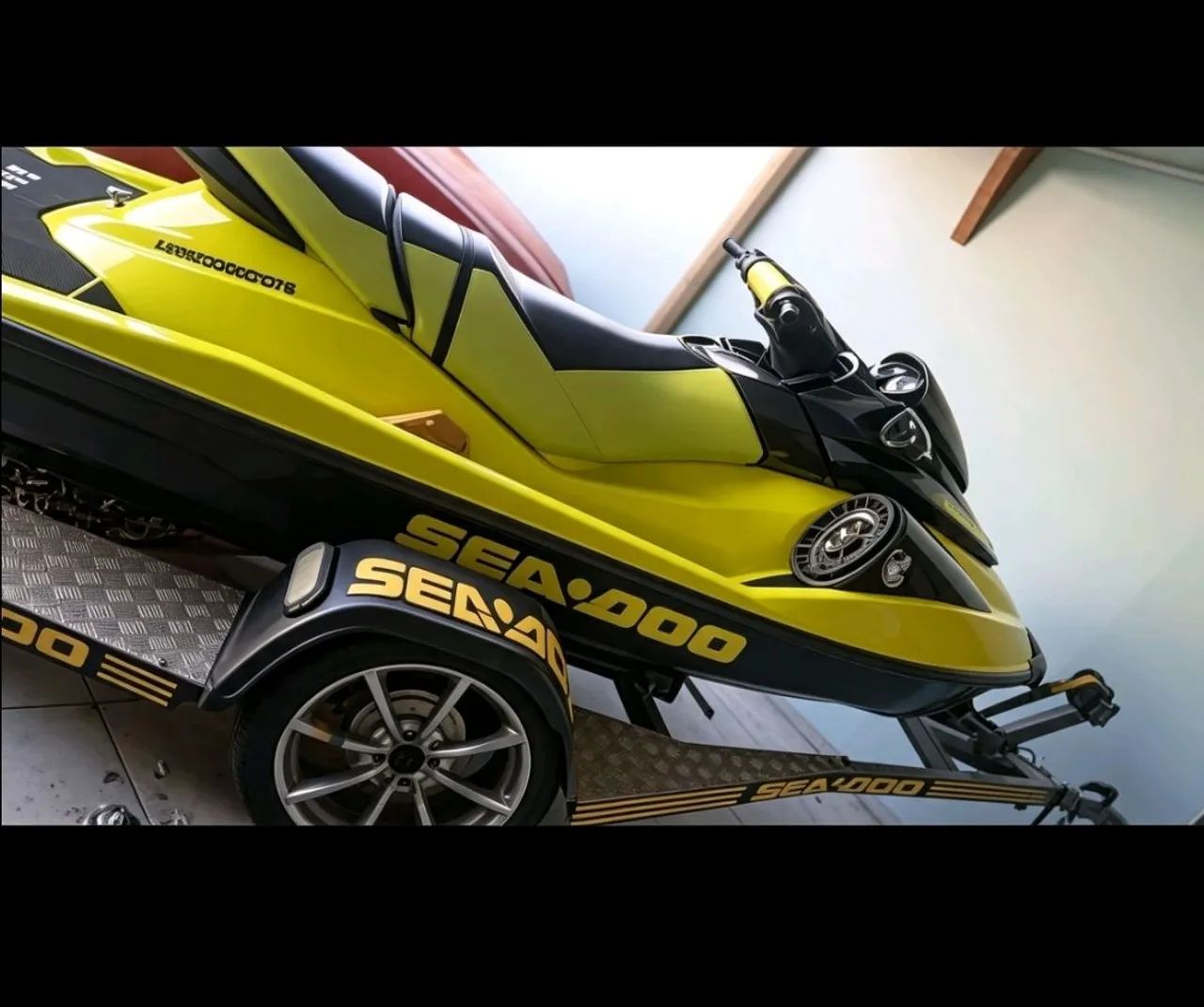 Jet sky SEADOO - 2 tempos - trocar os bicos e motor de arranque 