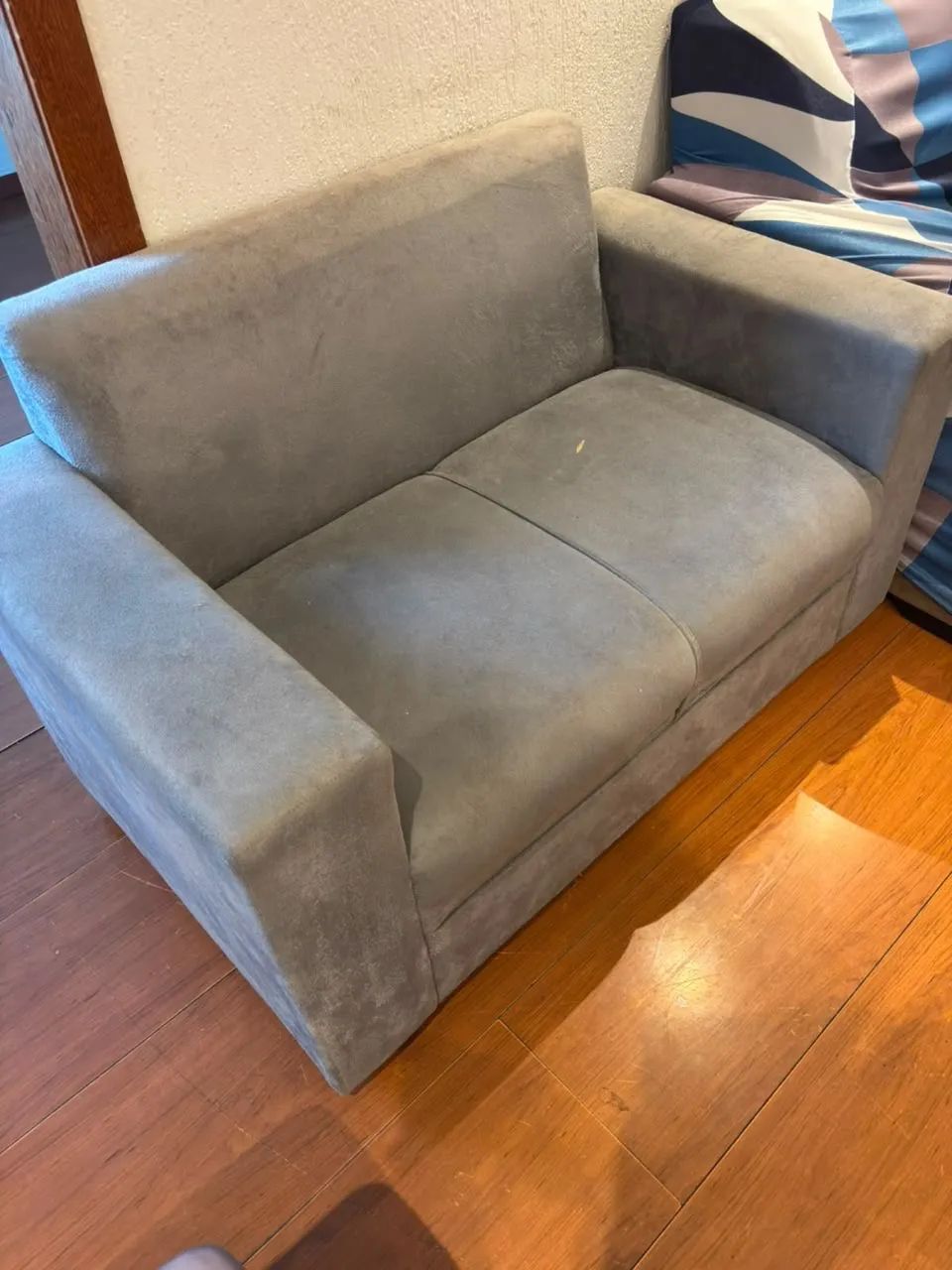 Vendo sofá 2 lugares  - Foto 2