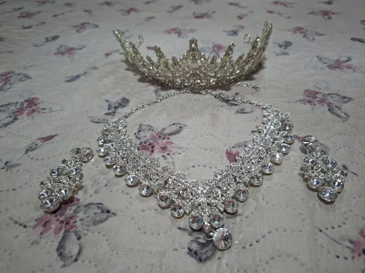 Conjunto de jóias para debutantes ou noivas - Foto 2