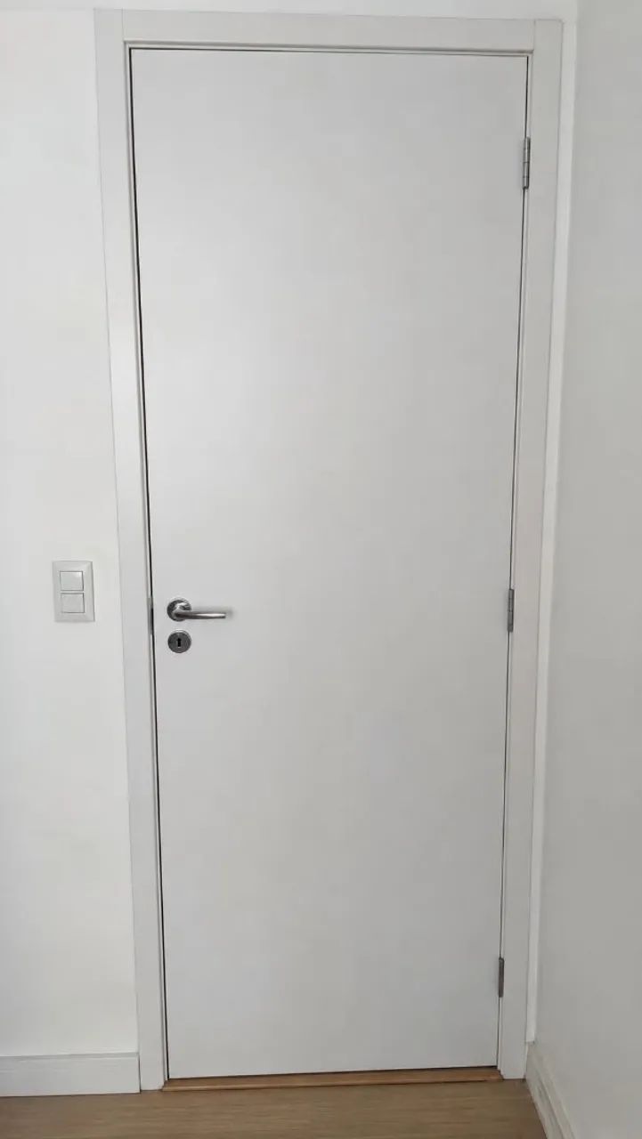 Porta com chaves