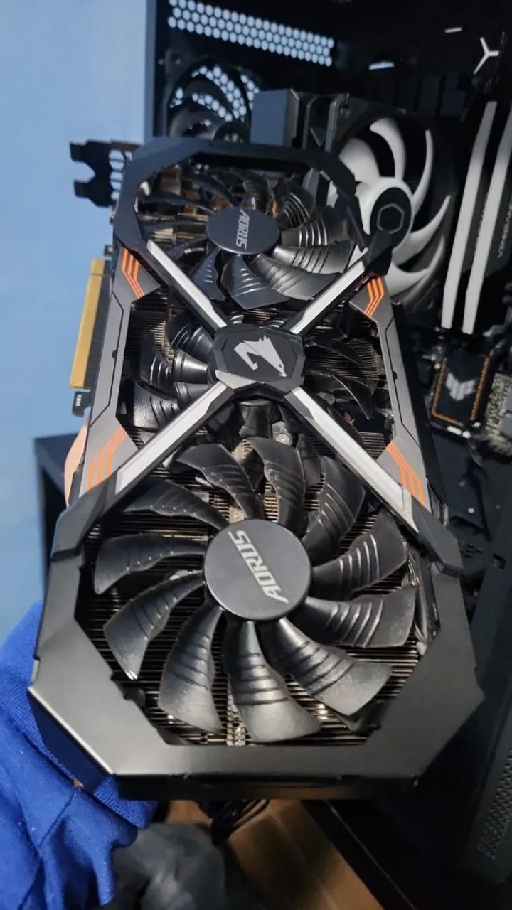 RTX 2060 AORUS Xtreme - Foto 2