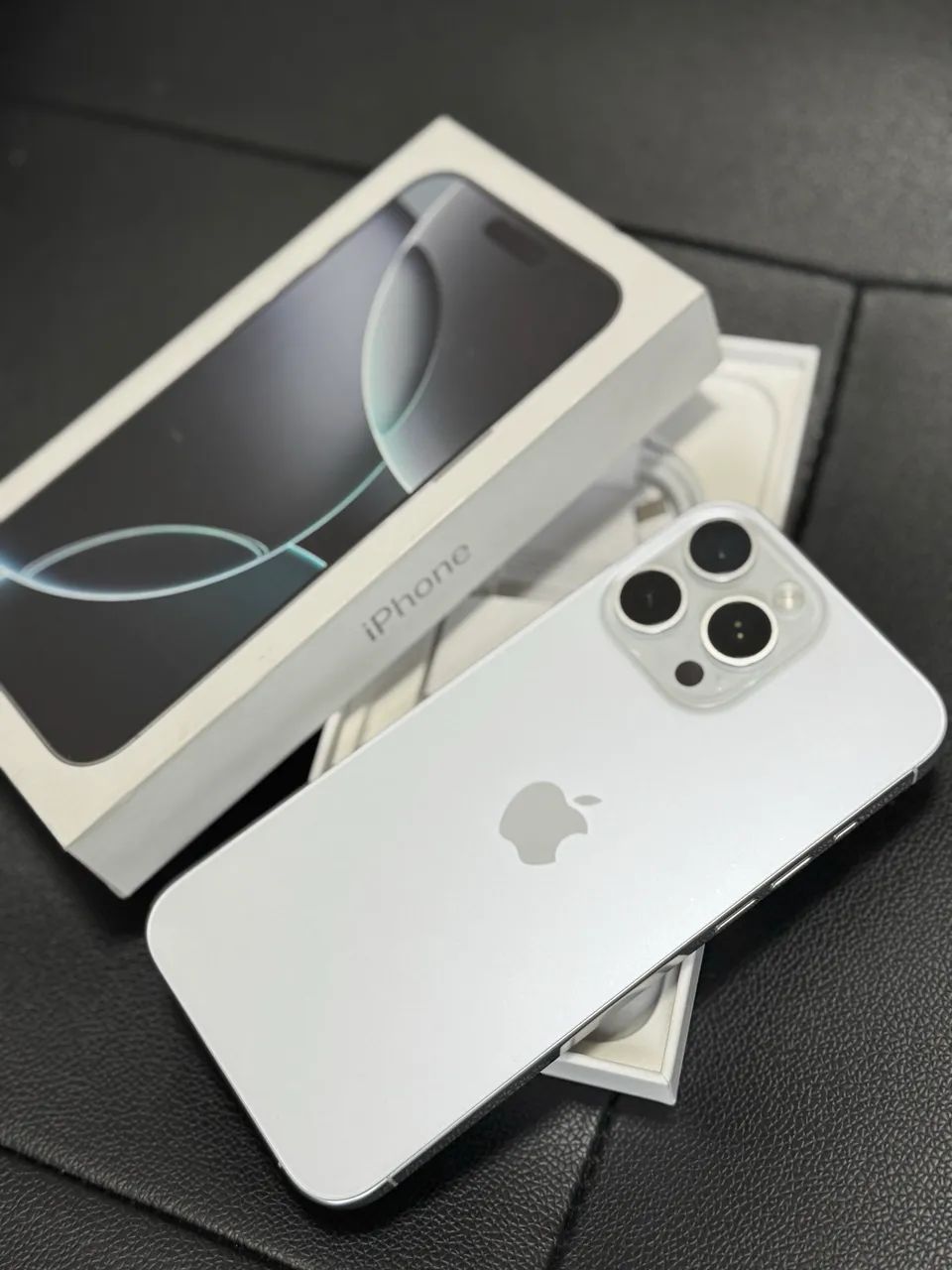 IPHONE 16 PRO MAX *28