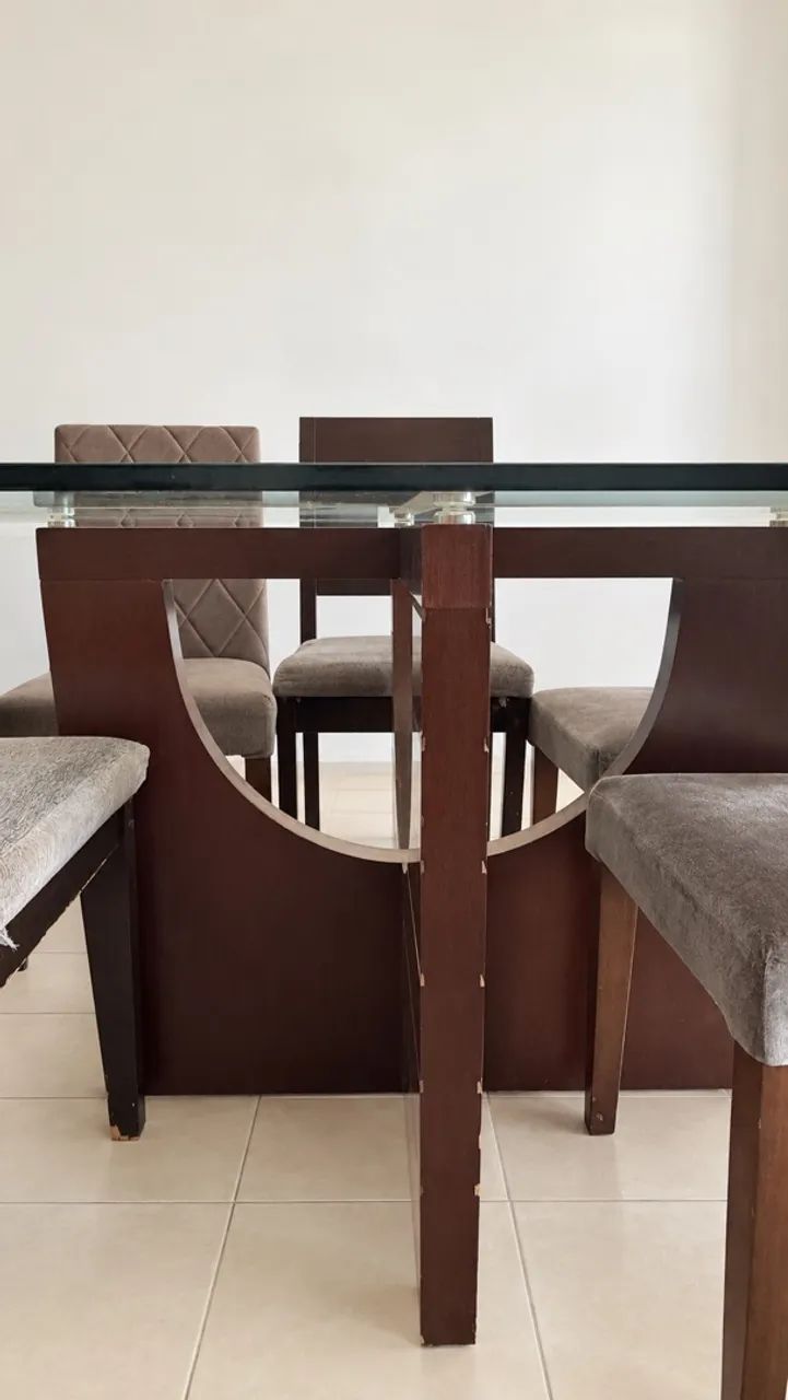 Mesa de vidro 6 cadeiras