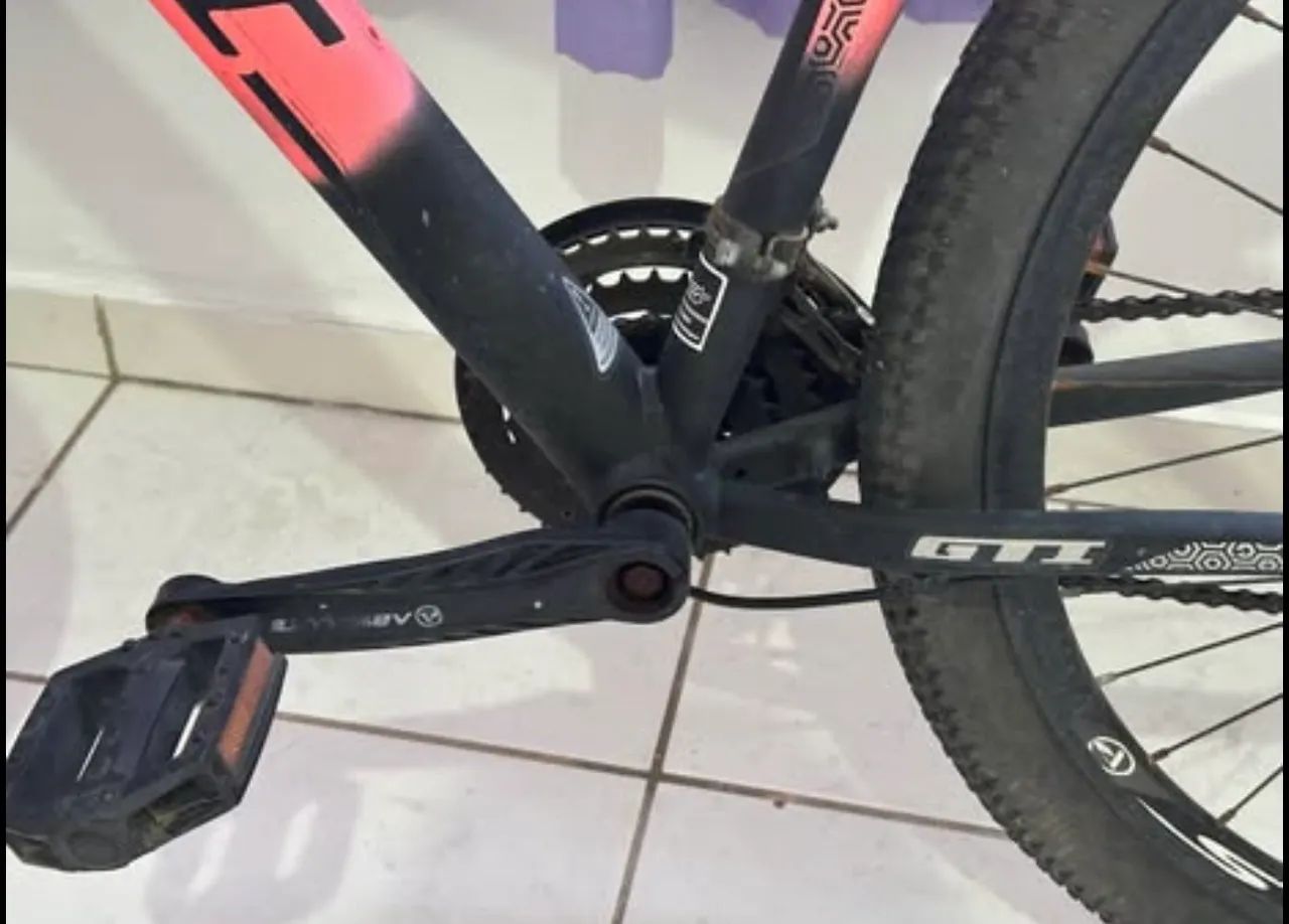 Vendo Bicicleta GT Aro 29!! - Foto 5