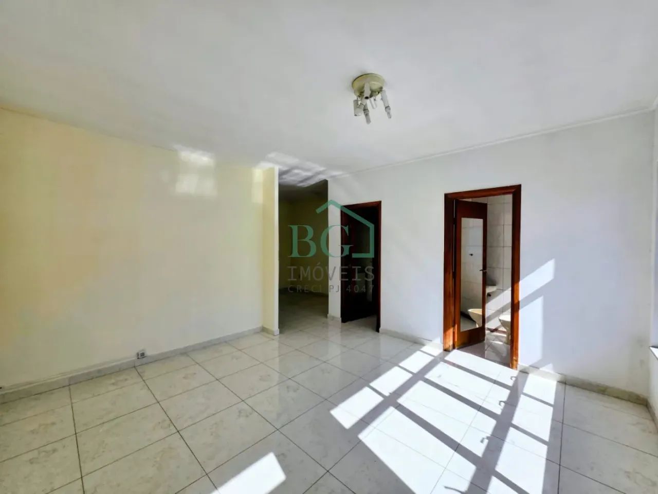 Excelente sala comercial de 46m² á venda no Centro de Poços de Caldas MG. - Foto 5