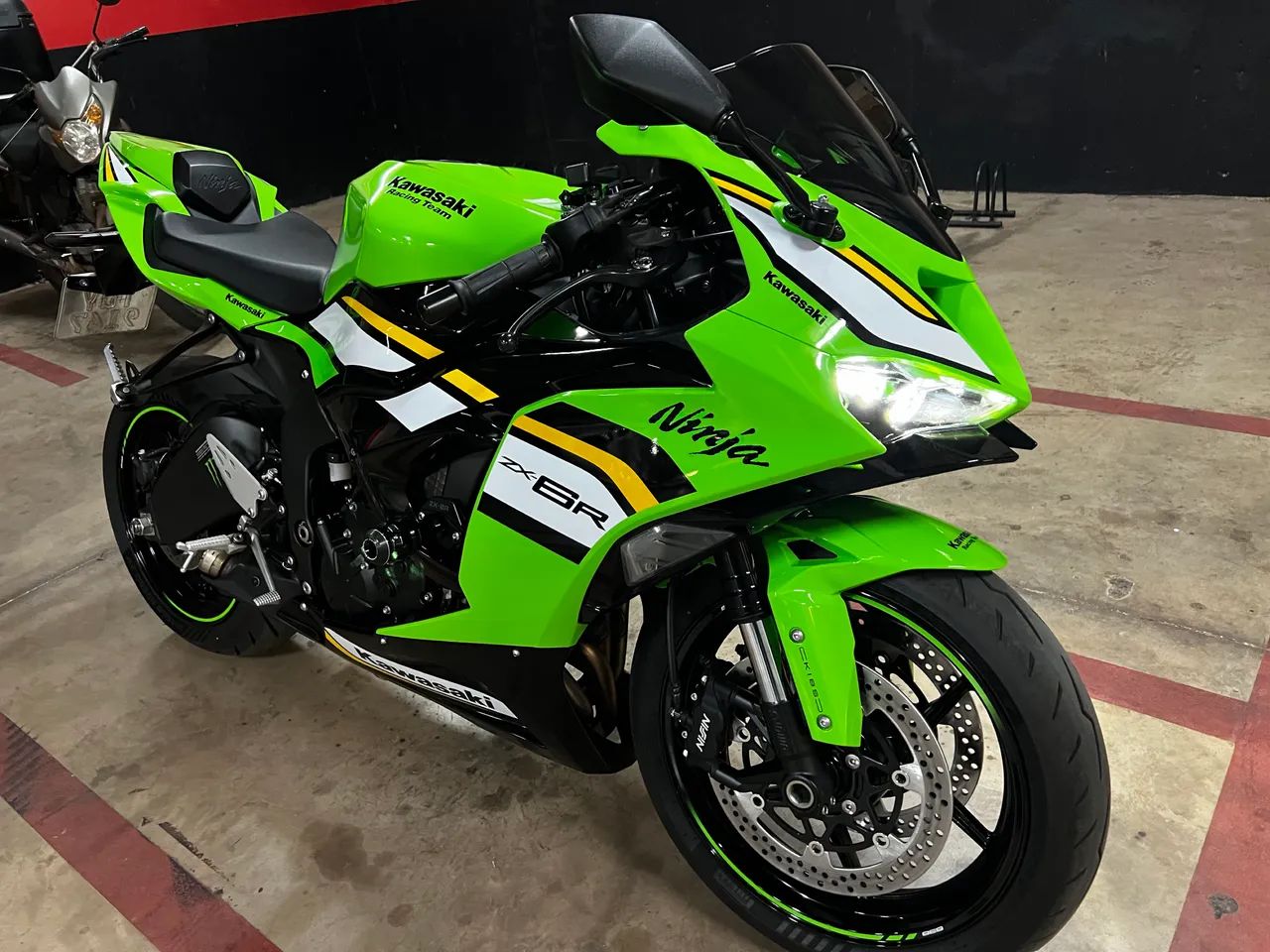 Kawasaki Zx-6r 636cc 2025 - 1479055601 | OLX