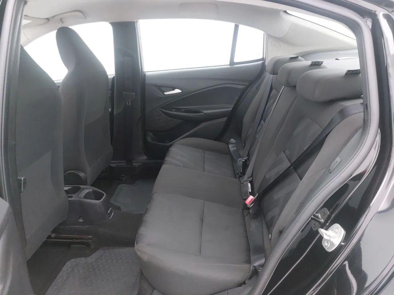 Chevrolet Onix Activ 1.4 8V Flex Aut. 4P, foto 16 de 17