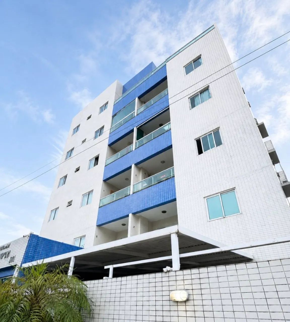 VENDE-SE APARTAMENTO NA PRAIA DO BESSA