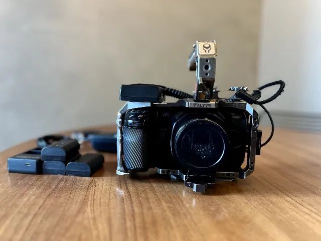 Câmera Blackmagic Pocket 4K - Foto 5