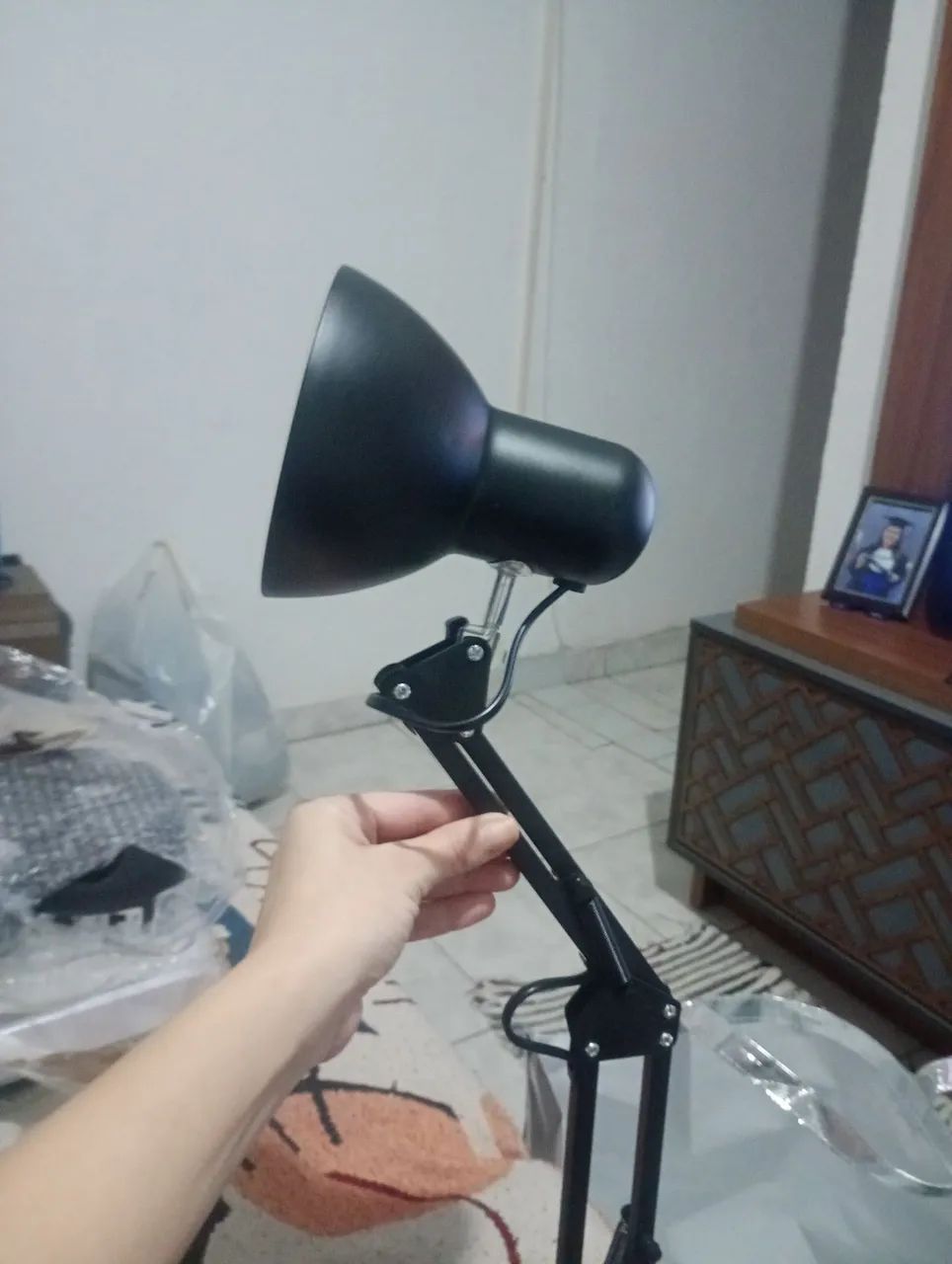 LUMINÁRIA ARTICULADA DE MESA - PRETA - Foto 3